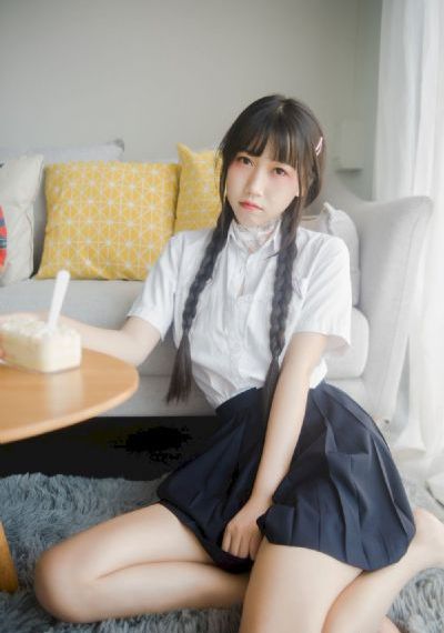 第一艘国产航母的由来_DVD手机免费观看完整